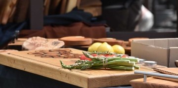 Moravské Versailles a slávnosti špargle a vína v Ivančiciach