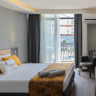 Clover Magic Park Hotel  3***