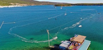 Týždeň na Krku s dopravou a polpenziou - hotel Omorika Punat 3*