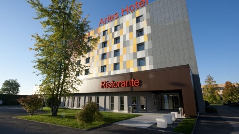 Hotel Aries