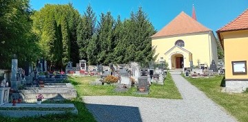 Slunce, seno a Chalupáři 