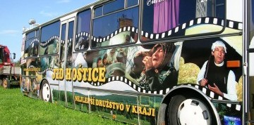 Slunce, seno a Chalupáři 