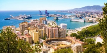 Malaga a Gibraltar – kontrasty Stredomoria letecky