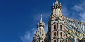 Výpredaje v Shopping City a rímske kúpele v Baden bei Wien