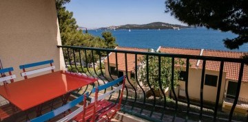 Týždeň pri Trogire s dopravou a raňajkami - hotel Amadria 4*