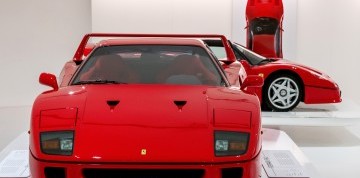 Po stopách Ferrari autobusom – Modena a Maranello