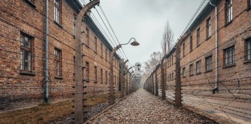 Poznávací zájazd do Osvienčimu a Krakowa