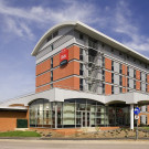 Premiere Classe Roissy Saint Witz& Ibis London Elstree Borehamwood