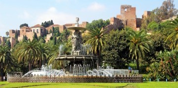 Malaga a Gibraltar – kontrasty Stredomoria letecky