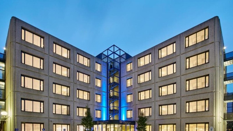 Holiday Inn Express Amsterdam - Schiphol by IHG