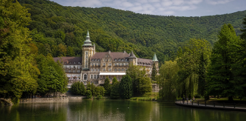 Kráľovský hrad Diósgyőr a rozprávkové Lillafüred