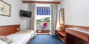 Dubrovnik - Hotel Komodor 3* s polpenziou letecky z Viedne