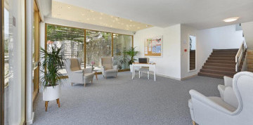 Dubrovnik - Hotel Komodor 3* s polpenziou letecky z Viedne