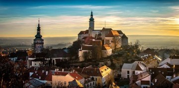 Zámok Lednice a Pálavské vinobranie v Mikulove