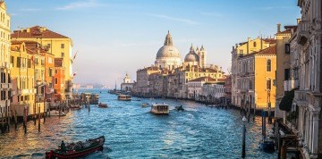 Benátky a Lido di Venezia - lagúna a deň pri mori