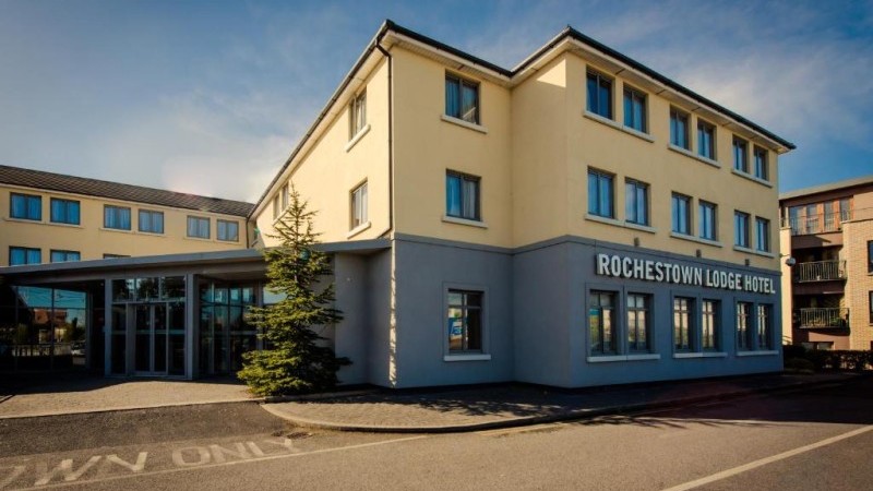 Rochestown Lodge Hotel 4****