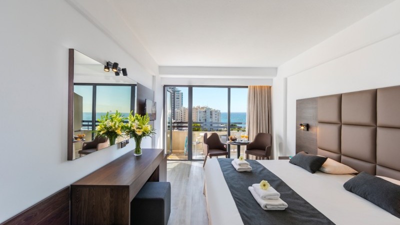 Kapetanios Odysseia Hotel