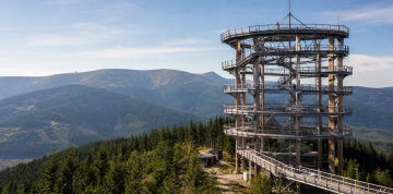 Za najkrajšími výhľadmi Česka – Sky Bridge 721