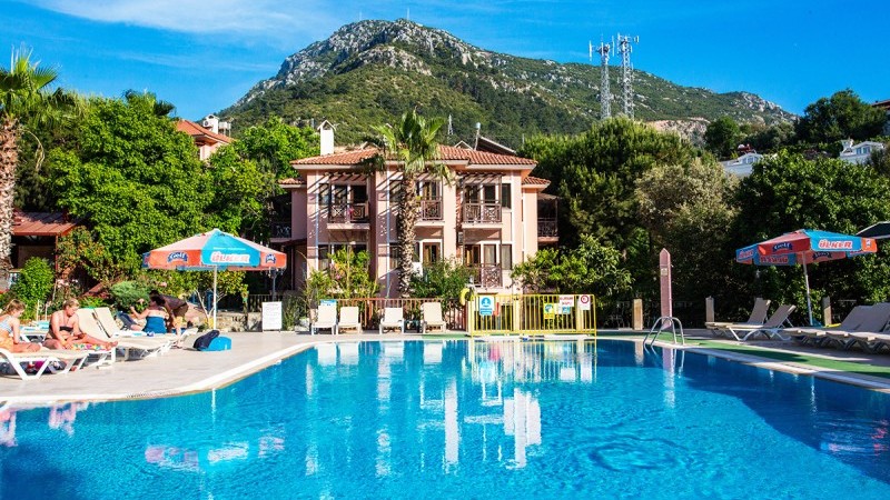 Club Pink Palace Hotel