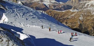 Lyžovačka v stredisku Folgarida-Marilleva v údolí Val di Sole
