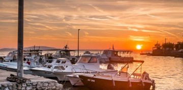 Celodenné kúpanie v Chorvátsku na Pagu