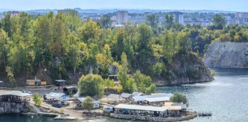 Kúpanie v Modrej lagúne pri Krakowe