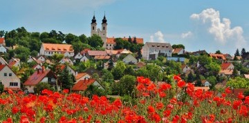 Kúpanie na Balatone, levanduľa a víno